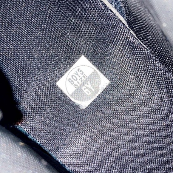 Black Nike Air Force 1s - Picture 2 of 5